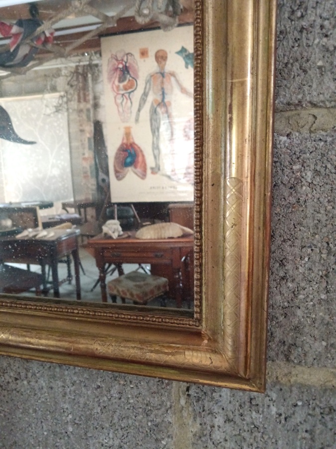 19th century French gilded mirror of small dimensions (3).jpg